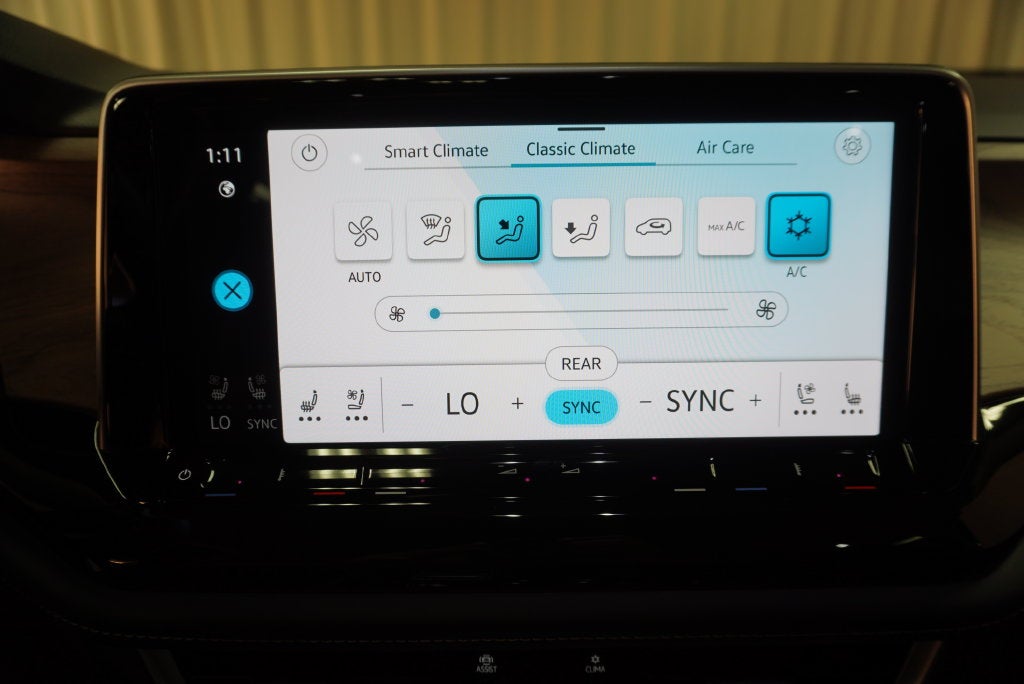 2026 Volkswagen Atlas SE w/Technology