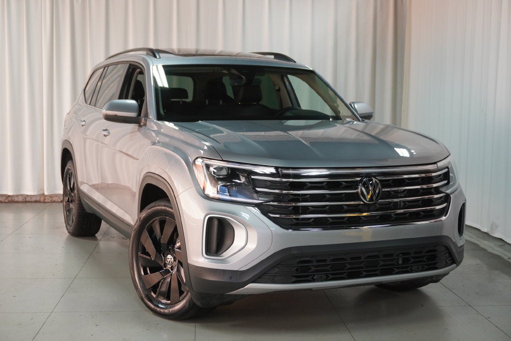 2026 Volkswagen Atlas SE w/Technology