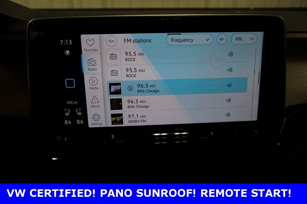 2024 Volkswagen Atlas 2.0T SE w/Technology