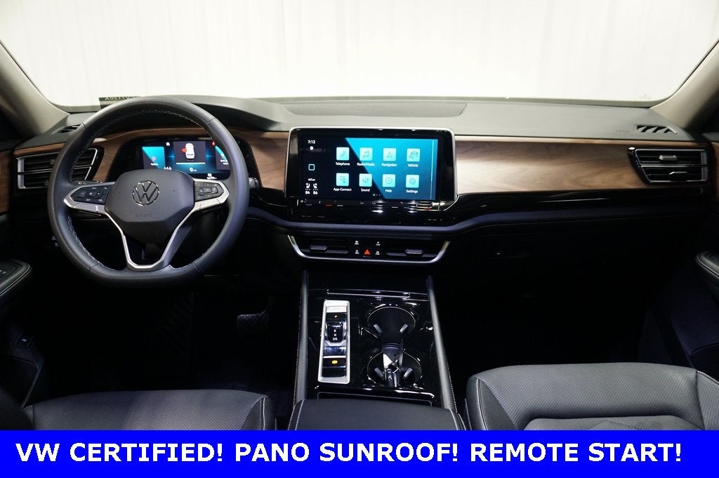 2024 Volkswagen Atlas 2.0T SE w/Technology