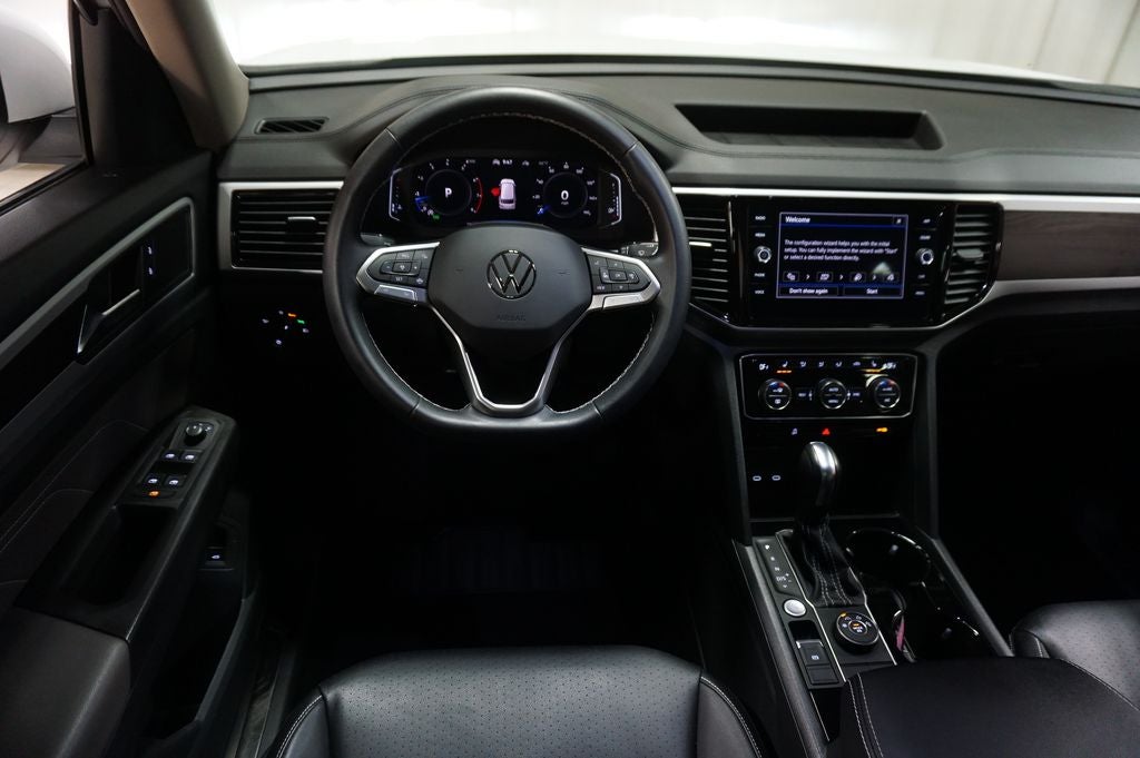 2023 Volkswagen Atlas 3.6L V6 SE w/Technology