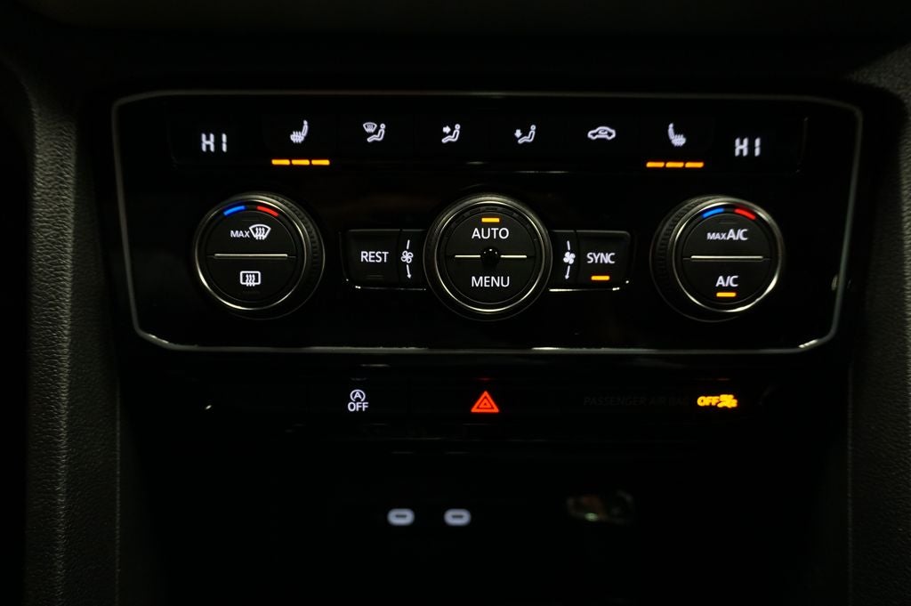 2022 Volkswagen Atlas 3.6L V6 SE w/Technology