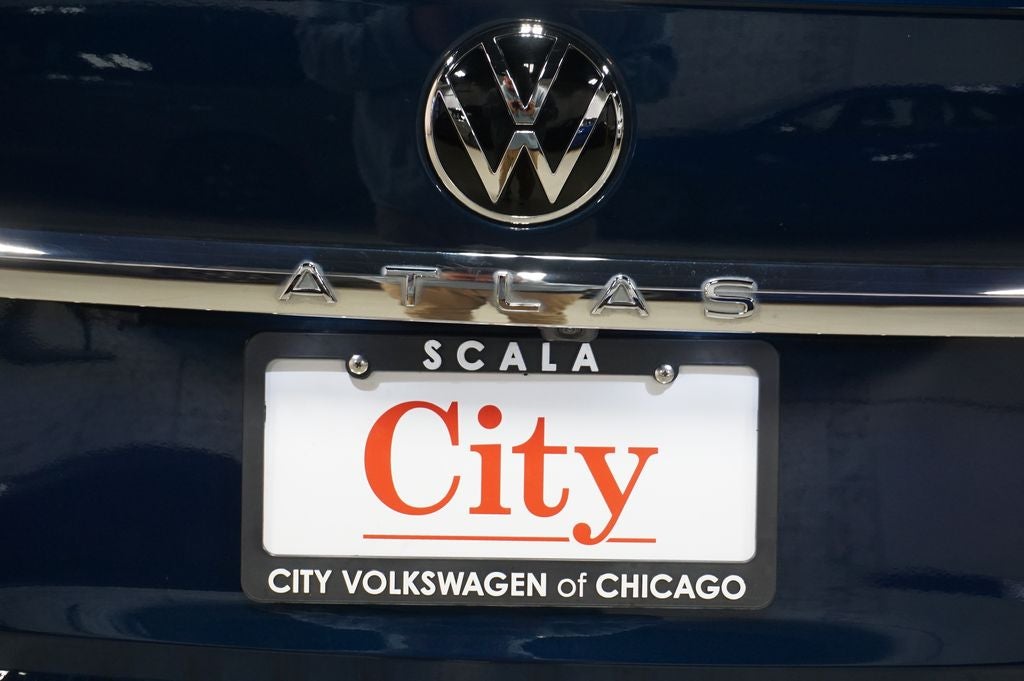 2022 Volkswagen Atlas 3.6L V6 SE w/Technology