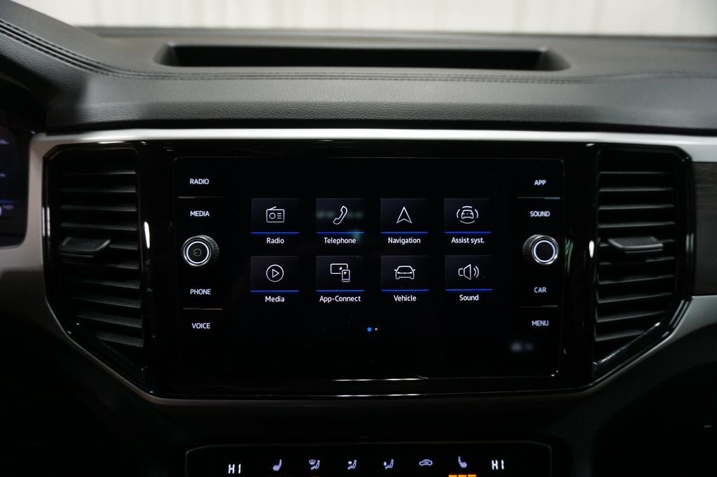 2023 Volkswagen Atlas 3.6L V6 SE w/Technology