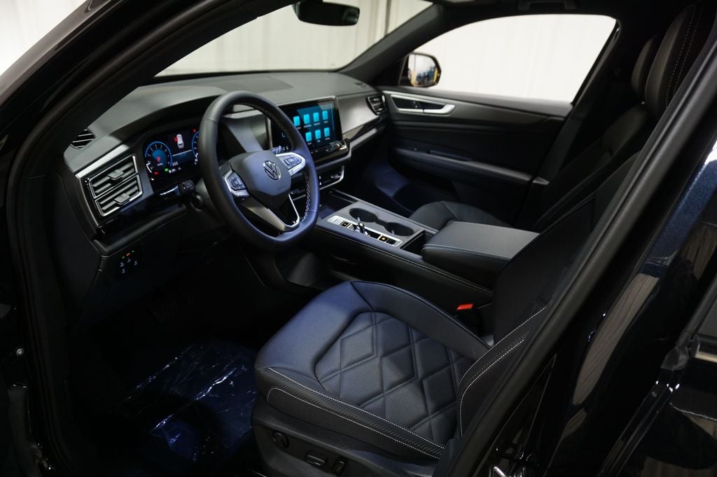 2026 Volkswagen Atlas Cross Sport 2.0T SE