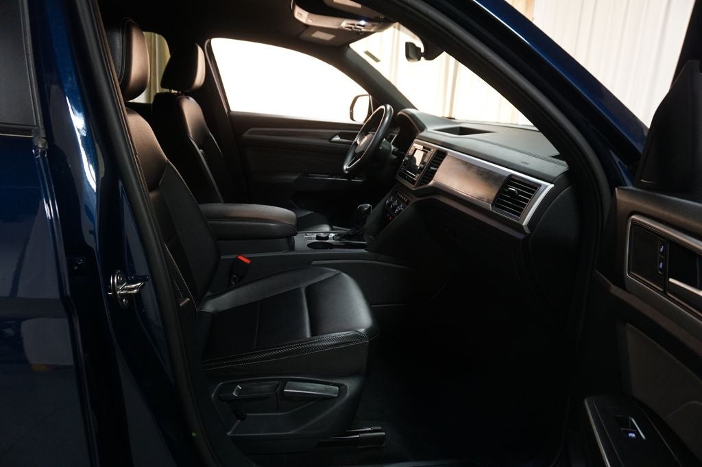 2023 Volkswagen Atlas Cross Sport 2.0T SE