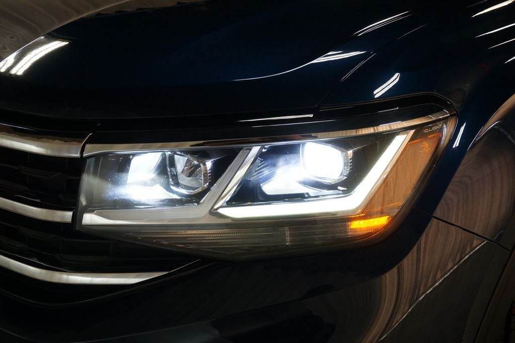 2023 Volkswagen Atlas Cross Sport 2.0T SE