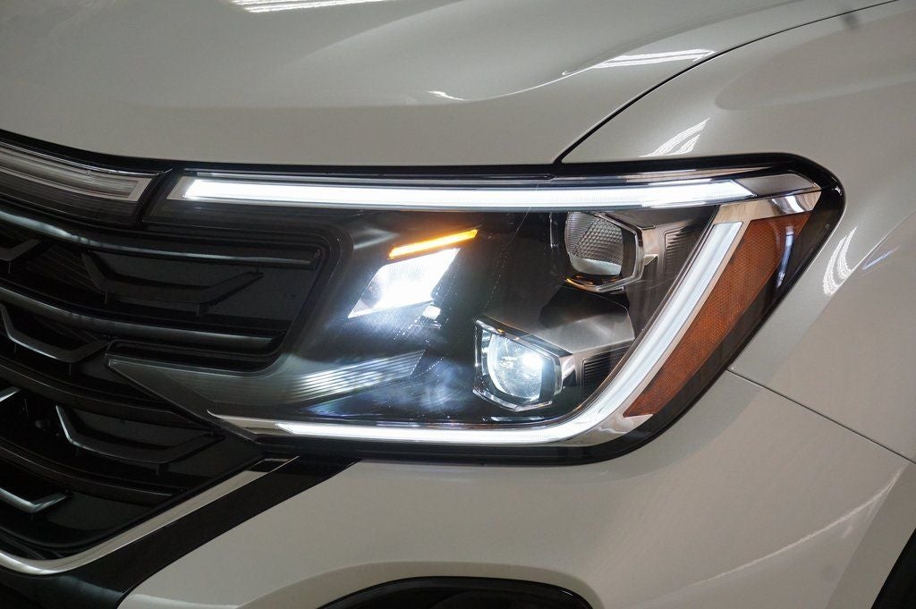 2026 Volkswagen Atlas Cross Sport 2.0T SE