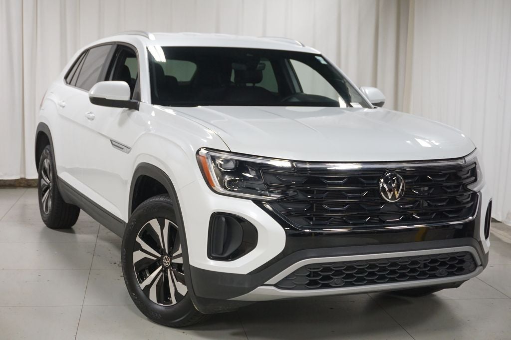 2026 Volkswagen Atlas Cross Sport 2.0T SE