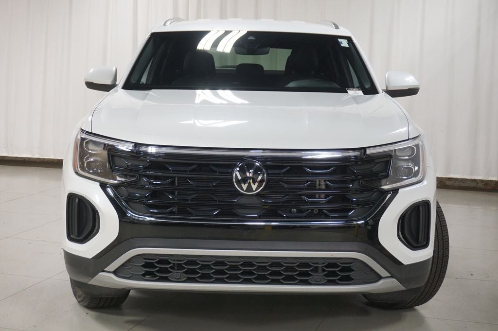 2026 Volkswagen Atlas Cross Sport 2.0T SE