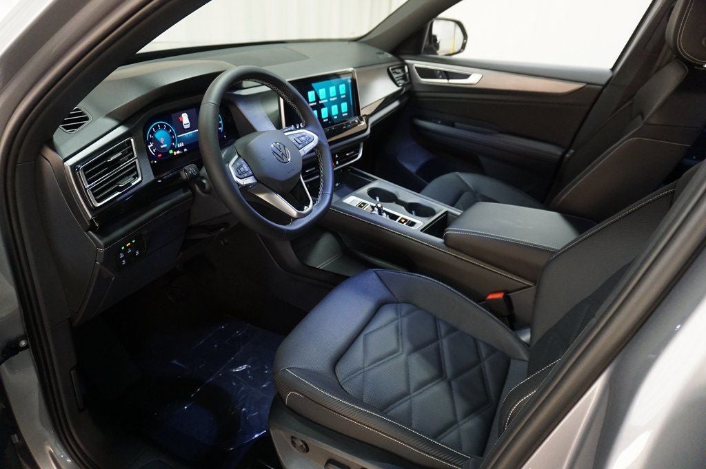 2026 Volkswagen Atlas Cross Sport 2.0T SE