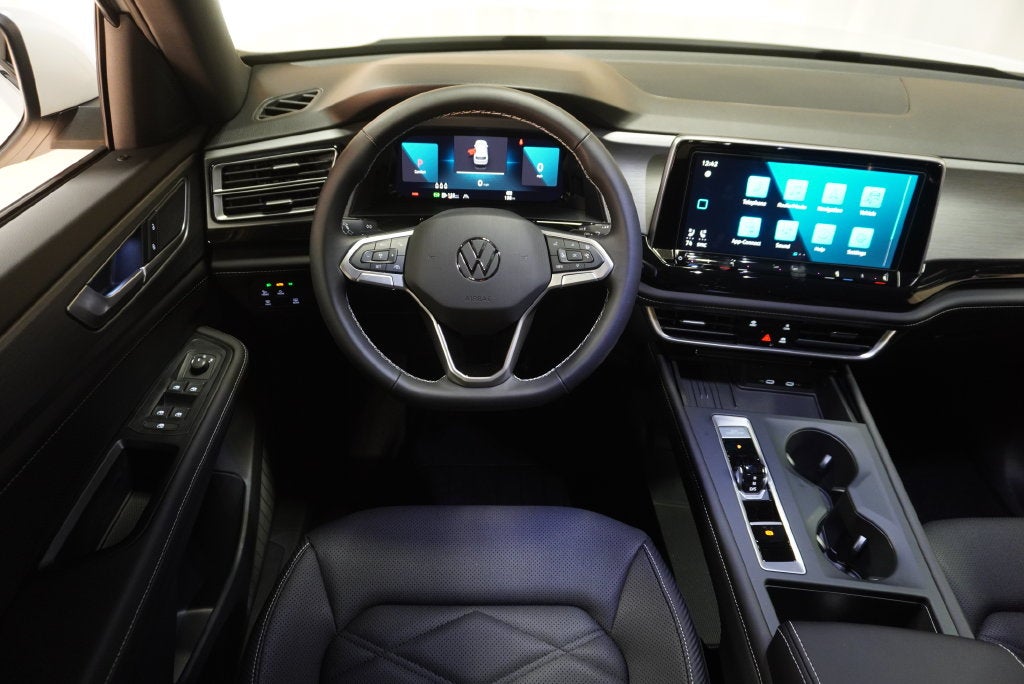 2026 Volkswagen Atlas Cross Sport SE