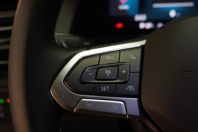 2026 Volkswagen Atlas Cross Sport SE