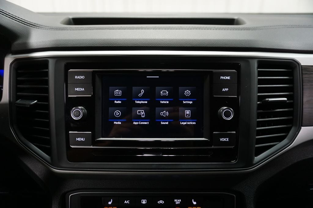 2023 Volkswagen Atlas 2.0T SE