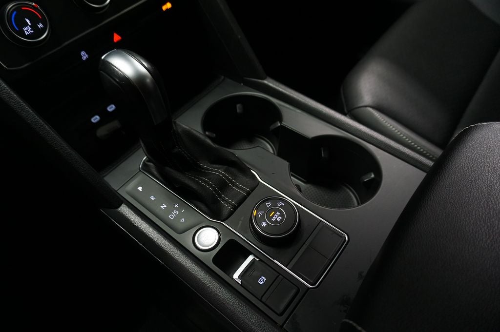 2023 Volkswagen Atlas 2.0T SE