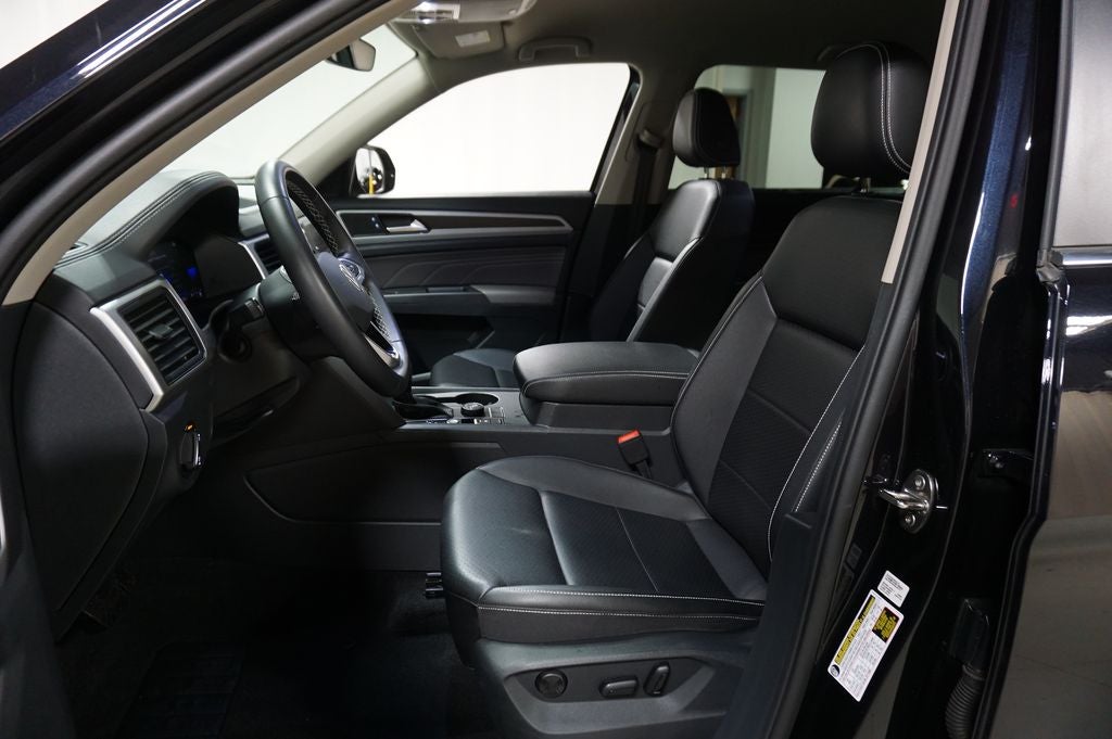 2023 Volkswagen Atlas 2.0T SE