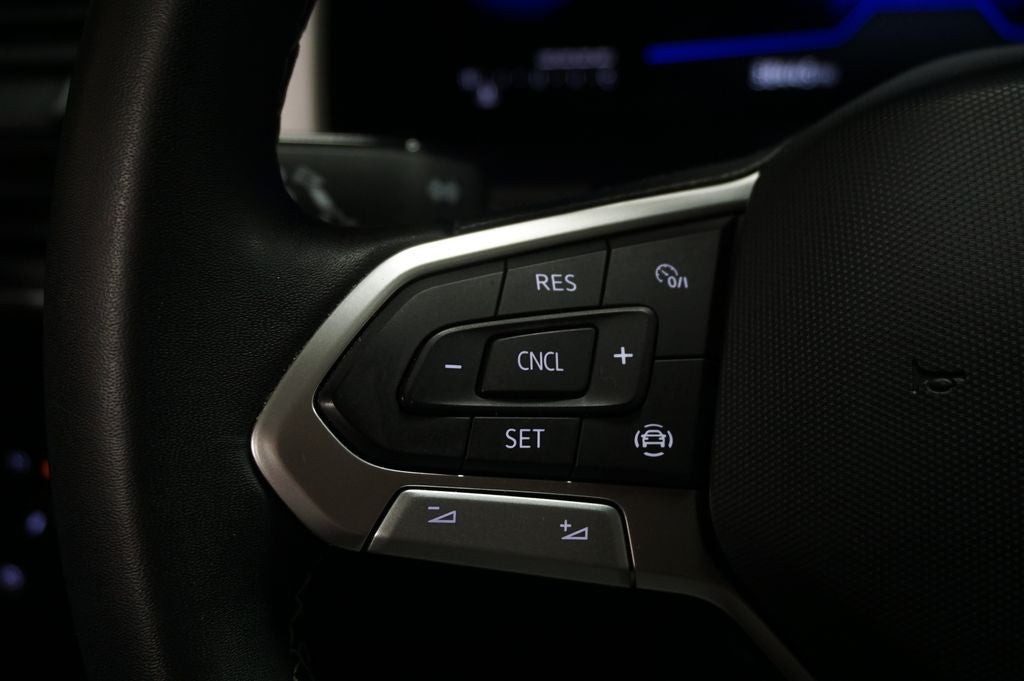 2023 Volkswagen Atlas 2.0T SE