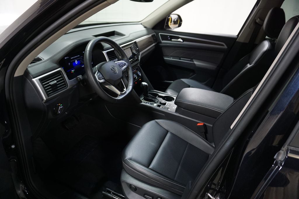 2023 Volkswagen Atlas 2.0T SE