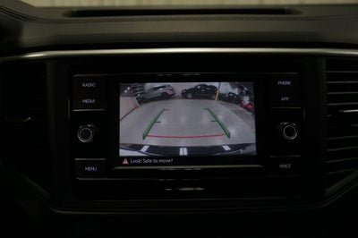 2023 Volkswagen Atlas 2.0T SE