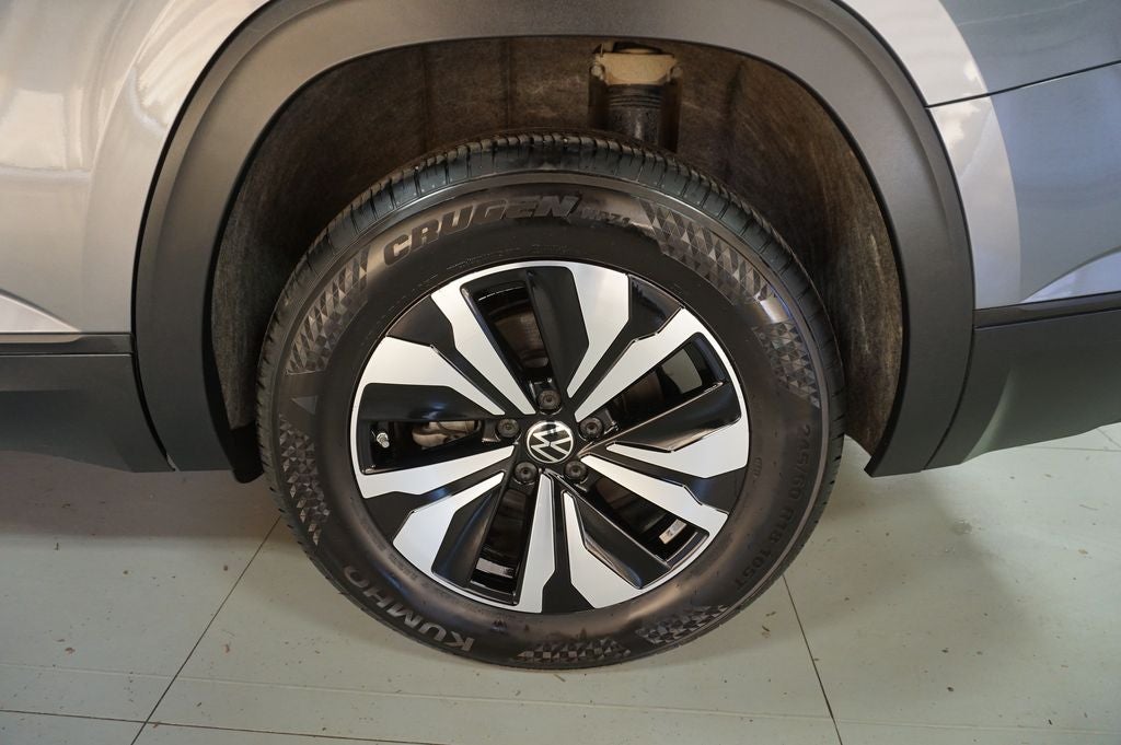 2025 Volkswagen Atlas 2.0T SE