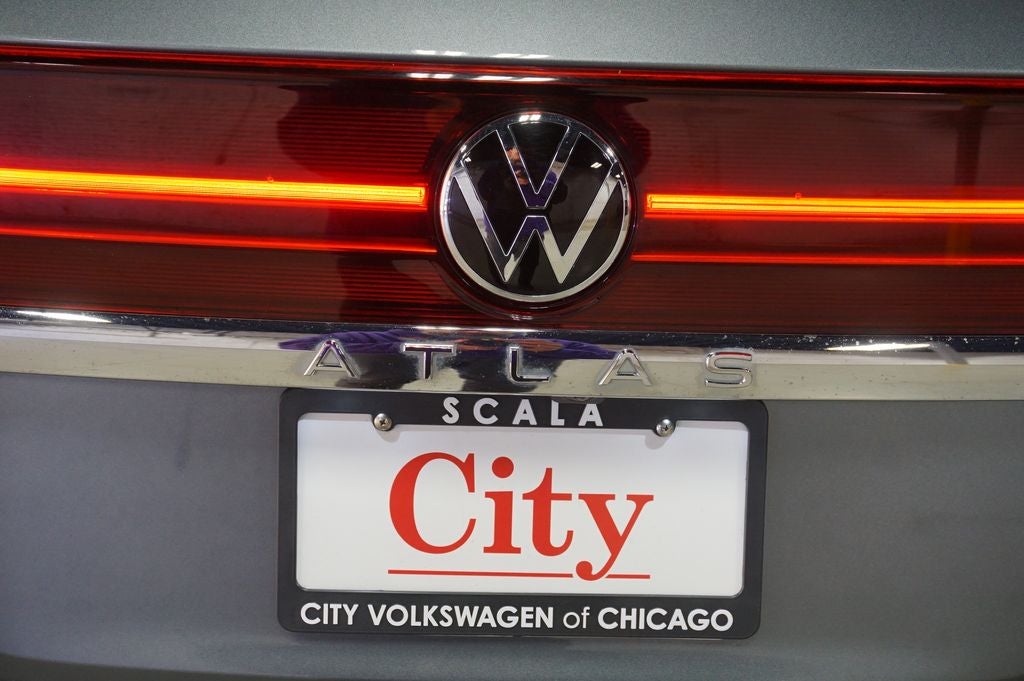 2025 Volkswagen Atlas 2.0T SE