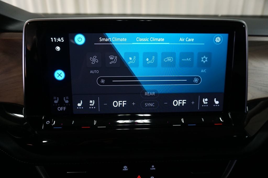 2025 Volkswagen Atlas 2.0T SE