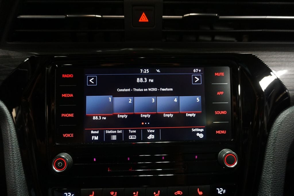 2020 Volkswagen Passat 2.0T R-Line