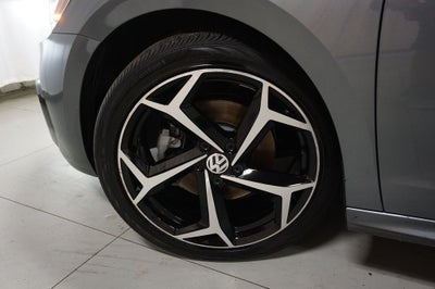 2020 Volkswagen Passat 2.0T R-Line