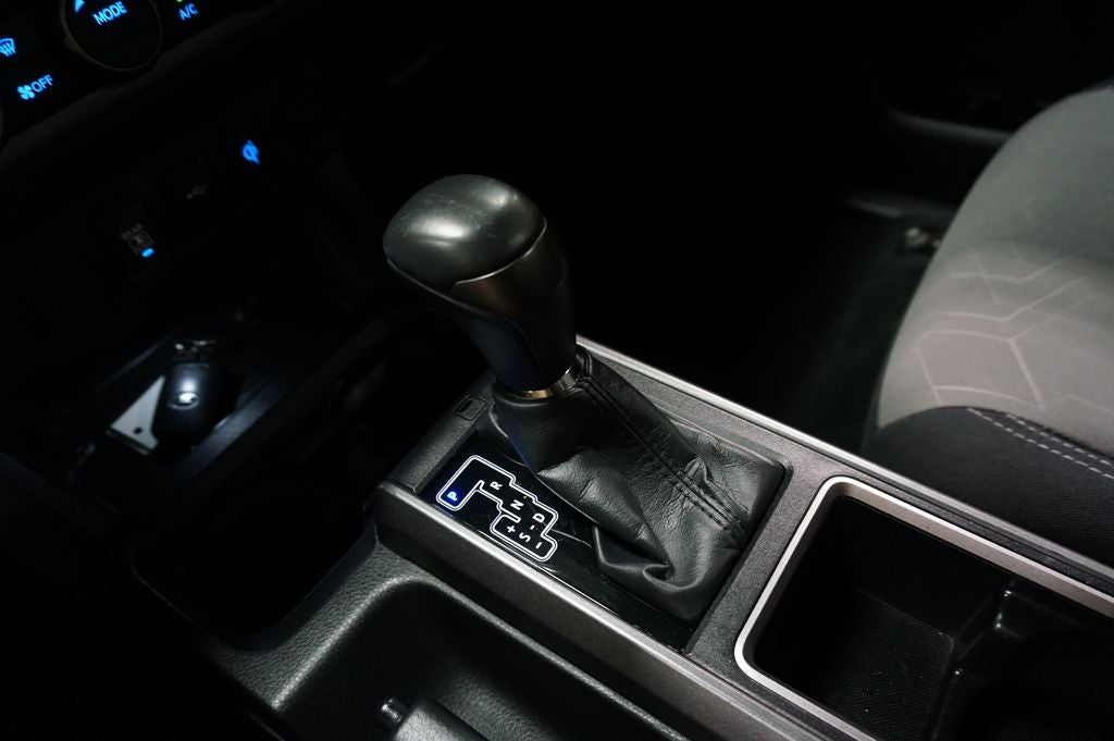 2022 Toyota Tacoma TRD Sport V6