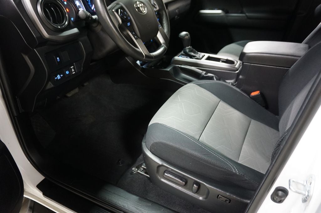 2022 Toyota Tacoma TRD Sport V6