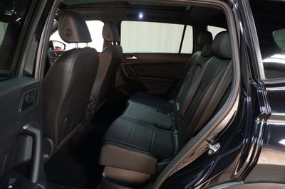 2019 Volkswagen Tiguan 2.0T SEL R-Line 4Motion