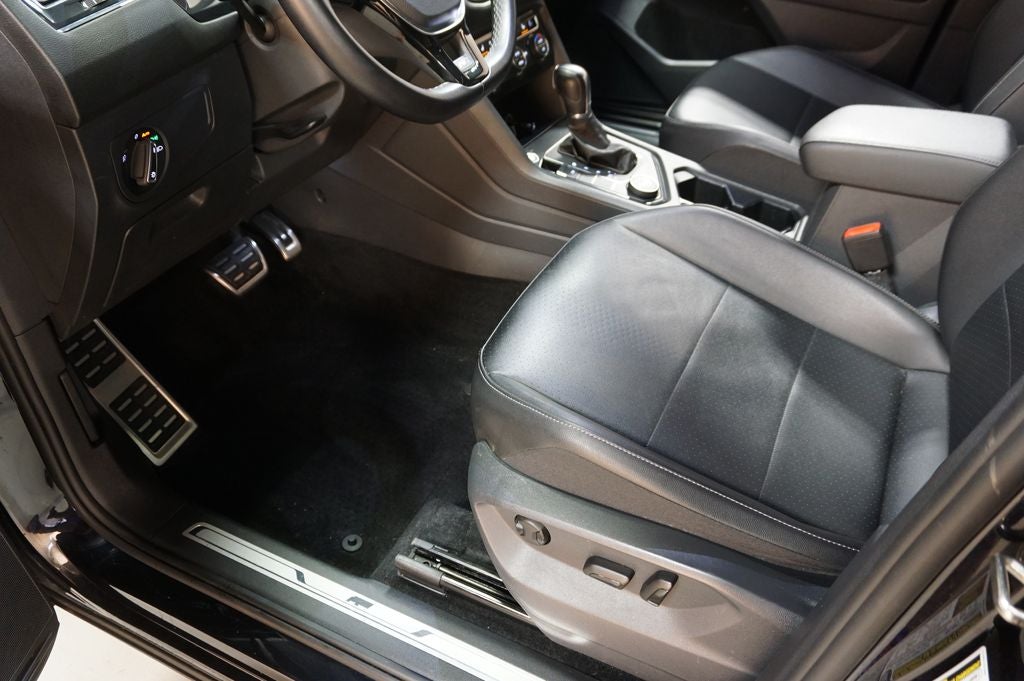 2019 Volkswagen Tiguan 2.0T SEL R-Line 4Motion