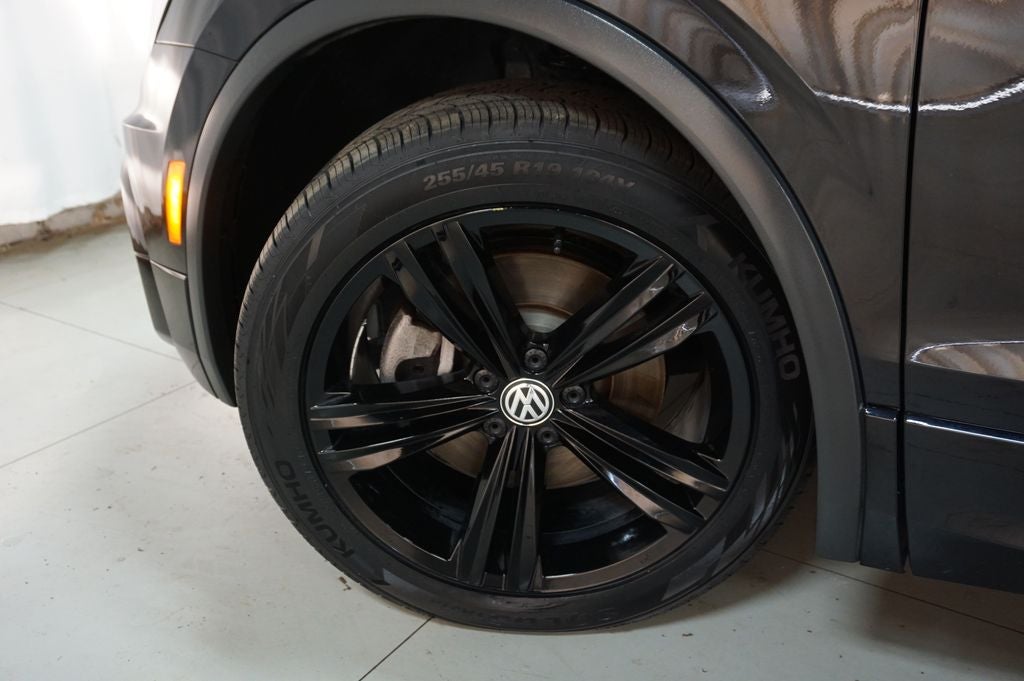 2019 Volkswagen Tiguan 2.0T SEL R-Line 4Motion