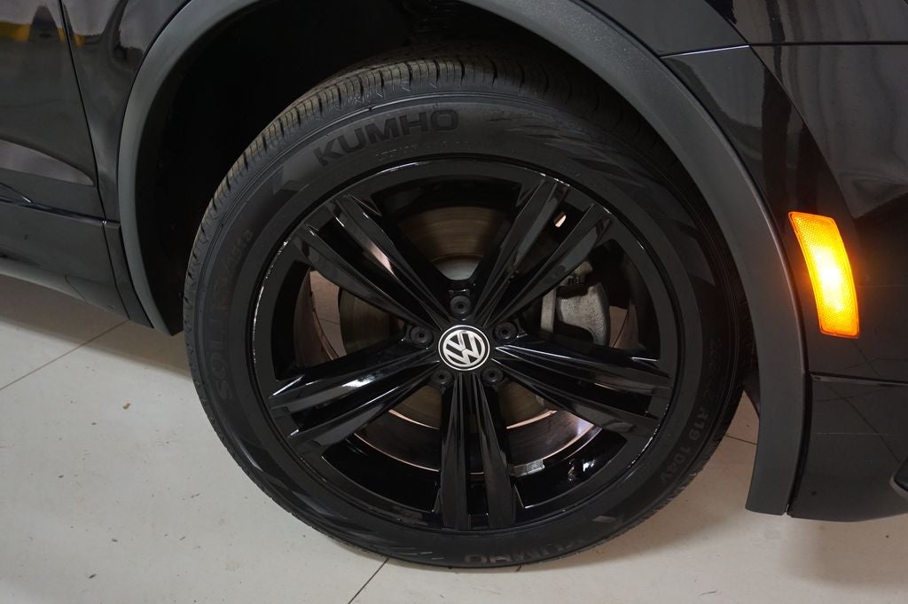 2019 Volkswagen Tiguan 2.0T SEL R-Line 4Motion