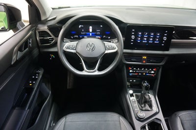 2026 Volkswagen Taos 1.5T SE Black