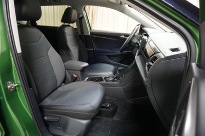 2026 Volkswagen Taos 1.5T SE Black