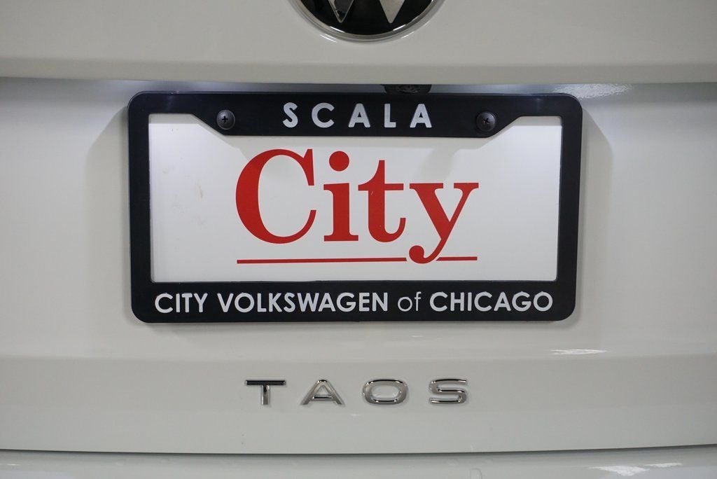 2026 Volkswagen Taos 1.5T SE Black