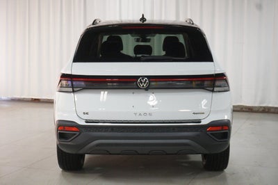2026 Volkswagen Taos 1.5T SE Black