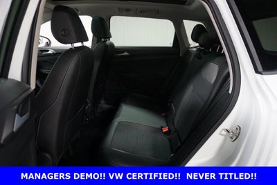 2025 Volkswagen Taos 1.5T SE Black