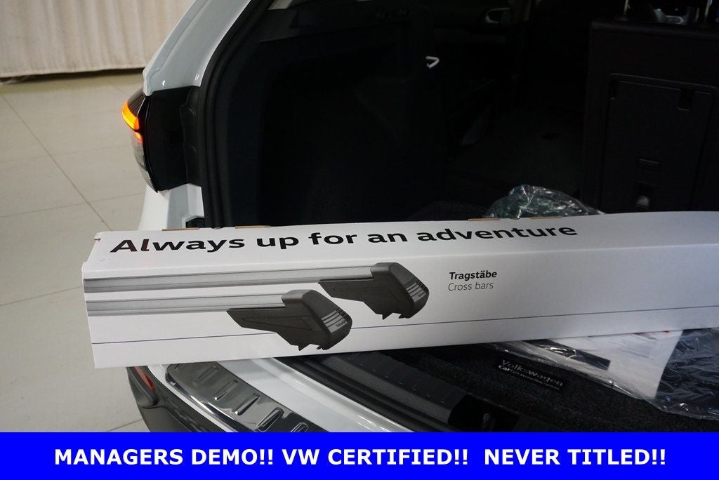 2025 Volkswagen Taos 1.5T SE Black