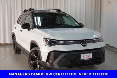 2025 Volkswagen Taos 1.5T SE Black