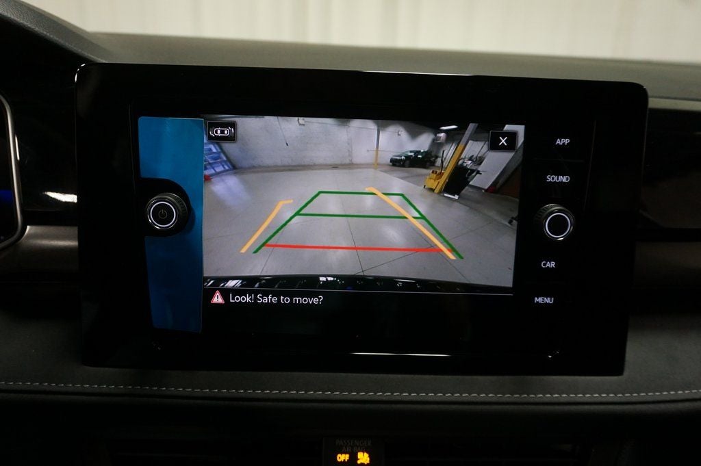 2026 Volkswagen Taos 1.5T SE Black