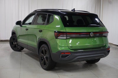 2026 Volkswagen Taos 1.5T SE Black