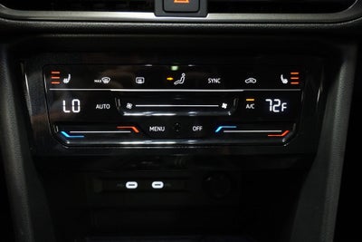 2025 Volkswagen Taos 1.5T SE Black