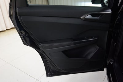 2026 Volkswagen Taos 1.5T SE Black