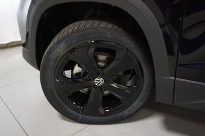 2026 Volkswagen Taos 1.5T SE Black
