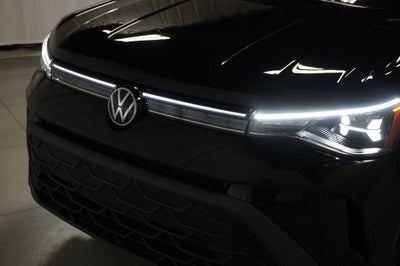 2026 Volkswagen Taos 1.5T SE Black