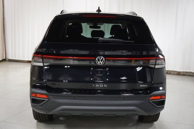 2026 Volkswagen Taos 1.5T SE Black