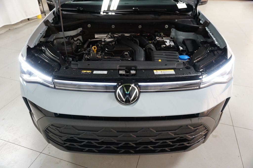 2026 Volkswagen Taos 1.5T SE Black