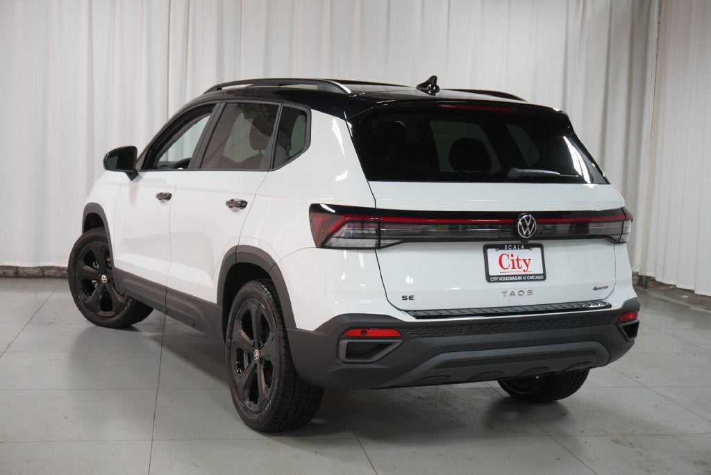 2027 Volkswagen Taos 1.5T SE Black
